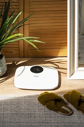 AD 8172 white Waga łazienkowa - 180kg