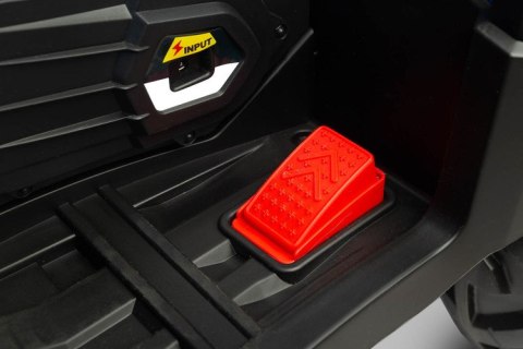 POJAZD AKUMULATOROWY TERRA PINK