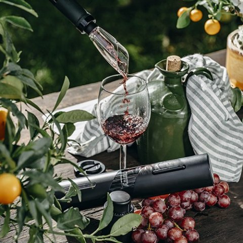 CR 4510 Elektryczny otwieracz do wina ? zestaw