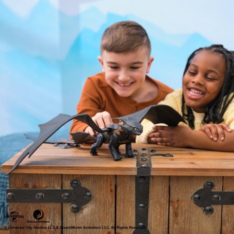 Figurka jak wytresować smoka film szczerbatek i wybuch plazmy