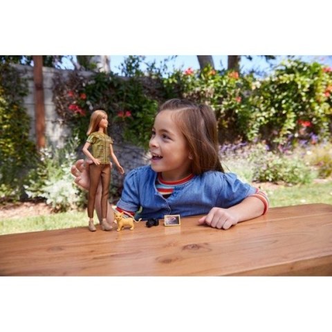 Lalka Barbie Fotoreporterka National Geographic