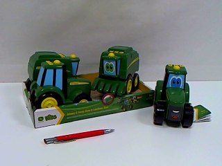 TOMY John Deere Mali przyjaciele św/dźw 37910