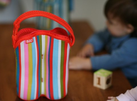 ND38_BBY-BBD2-BPS BUILT Bottle Buddy - Termoopakowanie do butelek podwójne (Baby Pink Stripe)