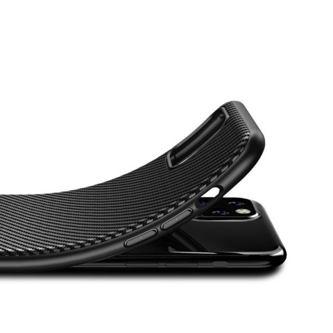 ND38_CRG-CARB-IP11PM-BLK Crong Prestige Carbon Cover - Etui iPhone 11 Pro Max (czarny)