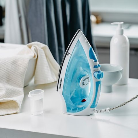 MS 5023 Żelazko 2200 W - stalowa stopa