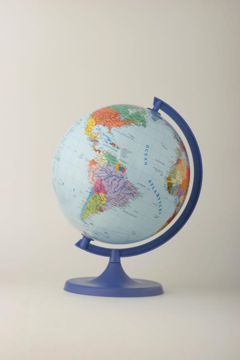 ND39_4567 GLOBUS POLIT 220 0317 FOL