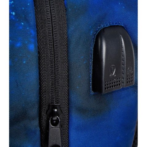 ND39_446578 I PLECAK STK ALIEN GAGNSTA PB 1/12