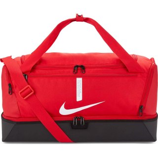 ND05_T2153 CU8096 657 Torba Nike Academy Team M Hardcase czerwona CU8096 657