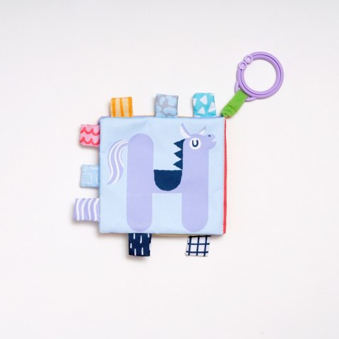 ND19_KA10808-HC Miękka książeczka sensoryczna - alfabet