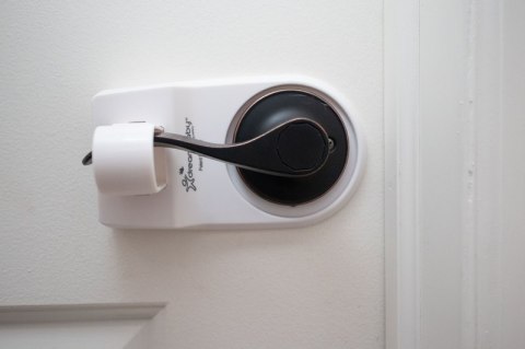 ND19_PCR828_____F Blokada na klamki drzwi
