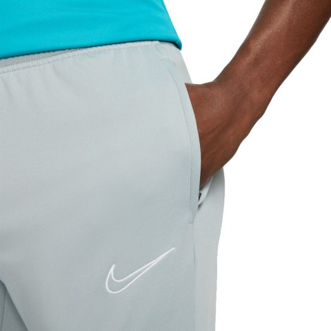 ND05_S9052-L CW6124 019 Spodnie dla dzieci Nike NK Df Academy 21 Pant Kpz szare CW6124 019 r.L