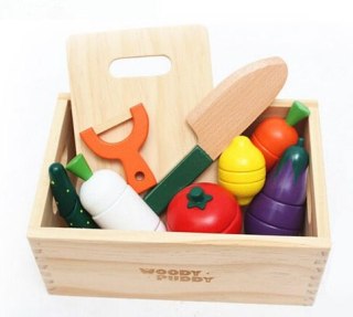 KX5956 Klocki drewniane warzywa magentyczne do krojenia + akcesoria