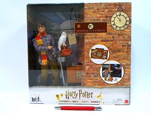 Harry Potter Peron 9i3/4 zestaw z lalką GXW31 /4