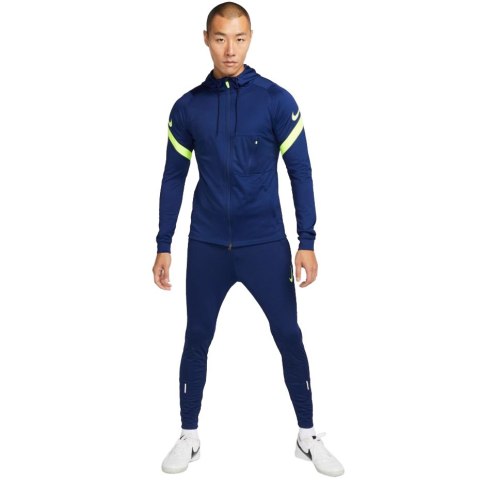 ND05_S10038-M DC9159 492 Spodnie męskie Nike Therma-Fit Strike Pant Kwpz Winter Warrior granatowe DC9159 492 r.M