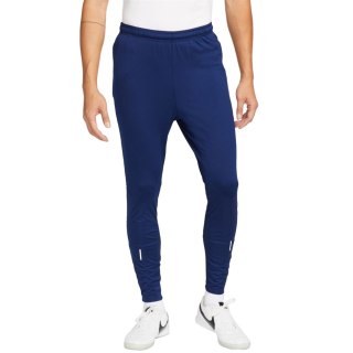 ND05_S10038-S DC9159 492 Spodnie męskie Nike Therma-Fit Strike Pant Kwpz Winter Warrior granatowe DC9159 492 r.S