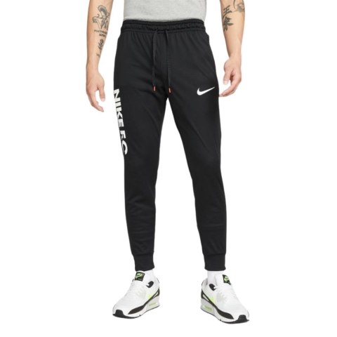 ND05_S10214-S DC9016 010 Spodnie męskie Nike NK Dri-Fit FC Liber Pant K czarne DC9016 010 r.S