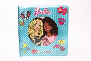 Barbie. Książka z puzzlami BRER1