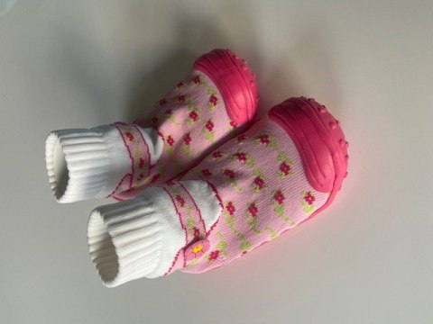 Skarpetko-buciki pachnące Bical r.22 różowe kwiatuszki