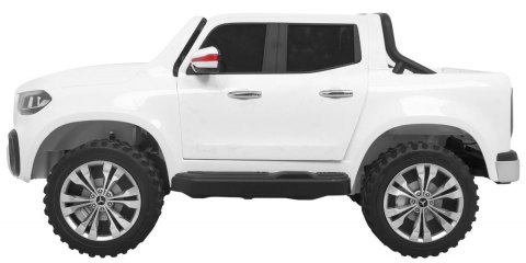 ND28_13131_PA_XMX-606_BIA Pojazd Mercedes Benz X-Class MP4 Biały