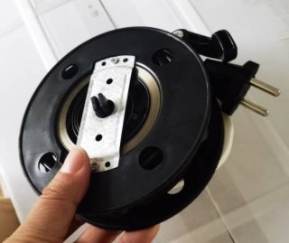 ND21_110244 MalTec ZWIJACZ KABLA do odkurzacza PRO-4000W