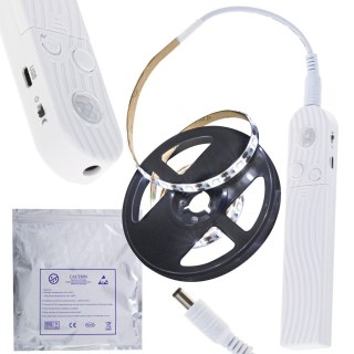 KX4943_1 Taśma LED na baterie USB czujnik ruchu 1M zimny biały