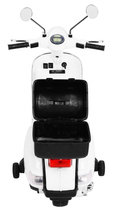 ND28_13438_PA_PX150_BIA Pojazd Skuter Vespa Biały