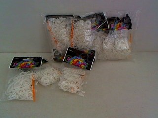 Gumki A250 białe 620067R /12 01951