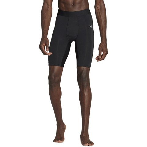 ND05_S11378-M HP0618 Spodenki męskie adidas Techfit Aeroready Short Tight czarne HP0618 r.M