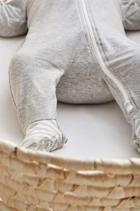 ND19_LTD-L8301243GRY__0-3 Śpioszki dziecięce 0-3m - szare