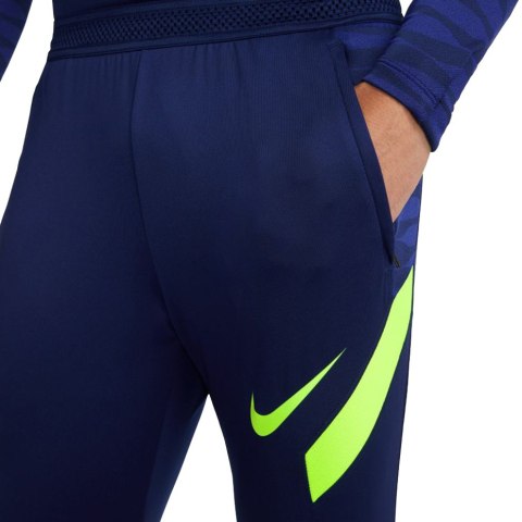 ND05_S10040-S CW5862 492 Spodnie męskie Nike Dri-Fit Strike 21 Pant KPZ granatowe CW5862 492 r.S