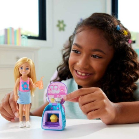 Lalka barbie chelsea plecak z kotkiem