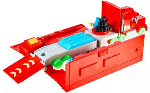 Pojazd cars maniek świecący w ciemnościach