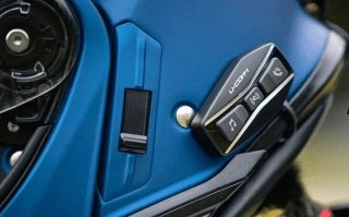 Interkom motocyklowy INTERPHONE TOUR HD, komplet na 1 kask