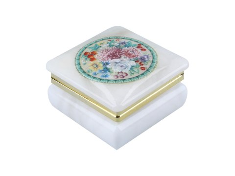 Kasetka alabastrowa kwadratowa 6x6cm (w pudełku)