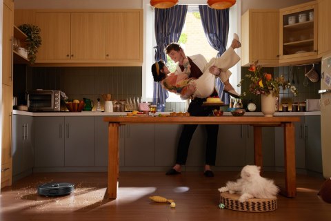 Robot sprzątający Roborock QR 798 (czarny)