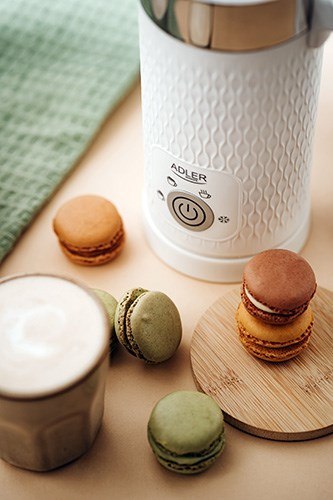 Spieniacz do mleka ADLER AD 4494 biały