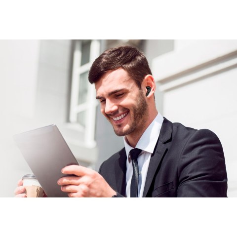 Bezprzewodowe słuchawki douszne z power bankiem Kruger&Matz M6 - kolor czarny