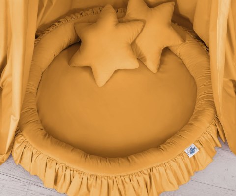 Zestaw: baldachim wiszący do pokoju dziecięcego, gniazdko z falbanką, poduszki - musztardowy