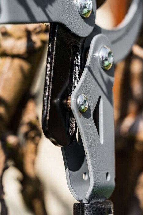 SEKATOR DO GAŁĘZI BY-PASS 710MM ZAKRES DO 45MM