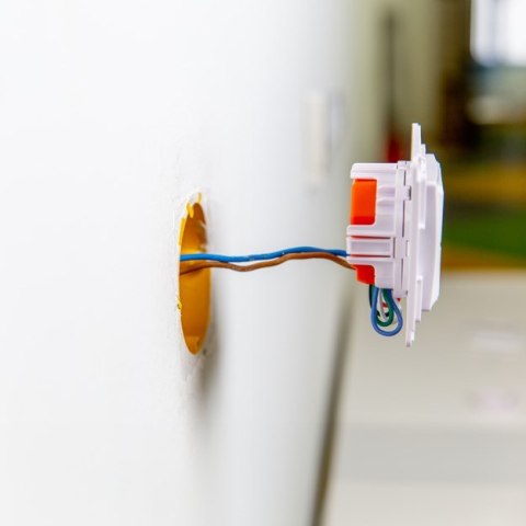 Czterokanałowy kontroler wejściowy WiFi Shelly i4 Gen3