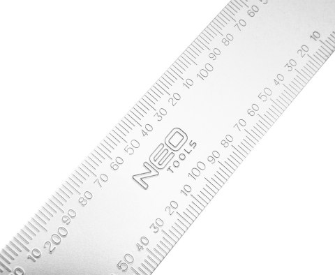 Kątownik dachowy 600 x 400 mm