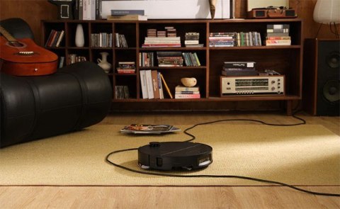 Robot sprzątający Roborock Saros 10 (czarny)