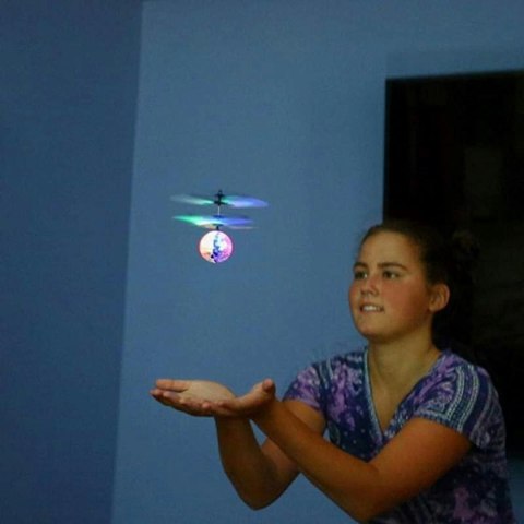 AG362D Latająca kula disco led ufo