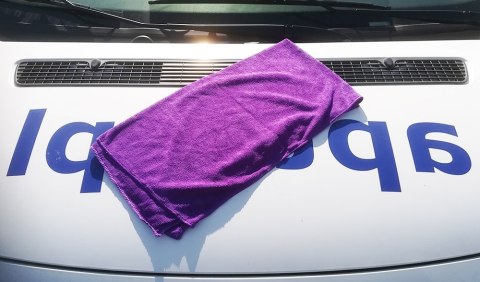 BQ8B Ręcznik z mikrofibry 100x50cm fiole