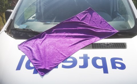 BQ8B Ręcznik z mikrofibry 100x50cm fiole