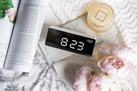 AD 1189 white Budzik