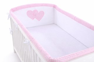 Ochraniacz do łóżeczka na szczebelki uniwersalny XXL - Serduszka kratka różowa