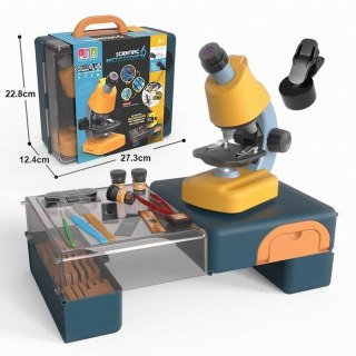 ND21_108611 Mikroskop z akcesoriami w skrzynce