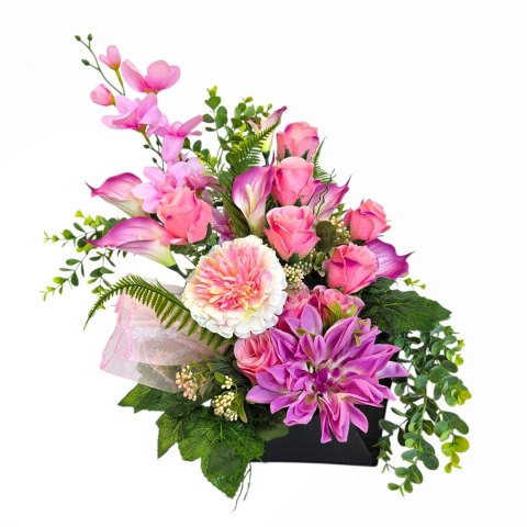 Stroik na cmentarz na kwadracie kompozycja kwiatowa na grób z obciążeniem