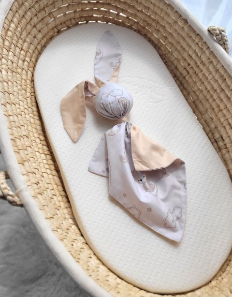 Miękka przytulanka DOUDOU kocyk króliczek z bawełny - Beżowy miś na tęczy / beż